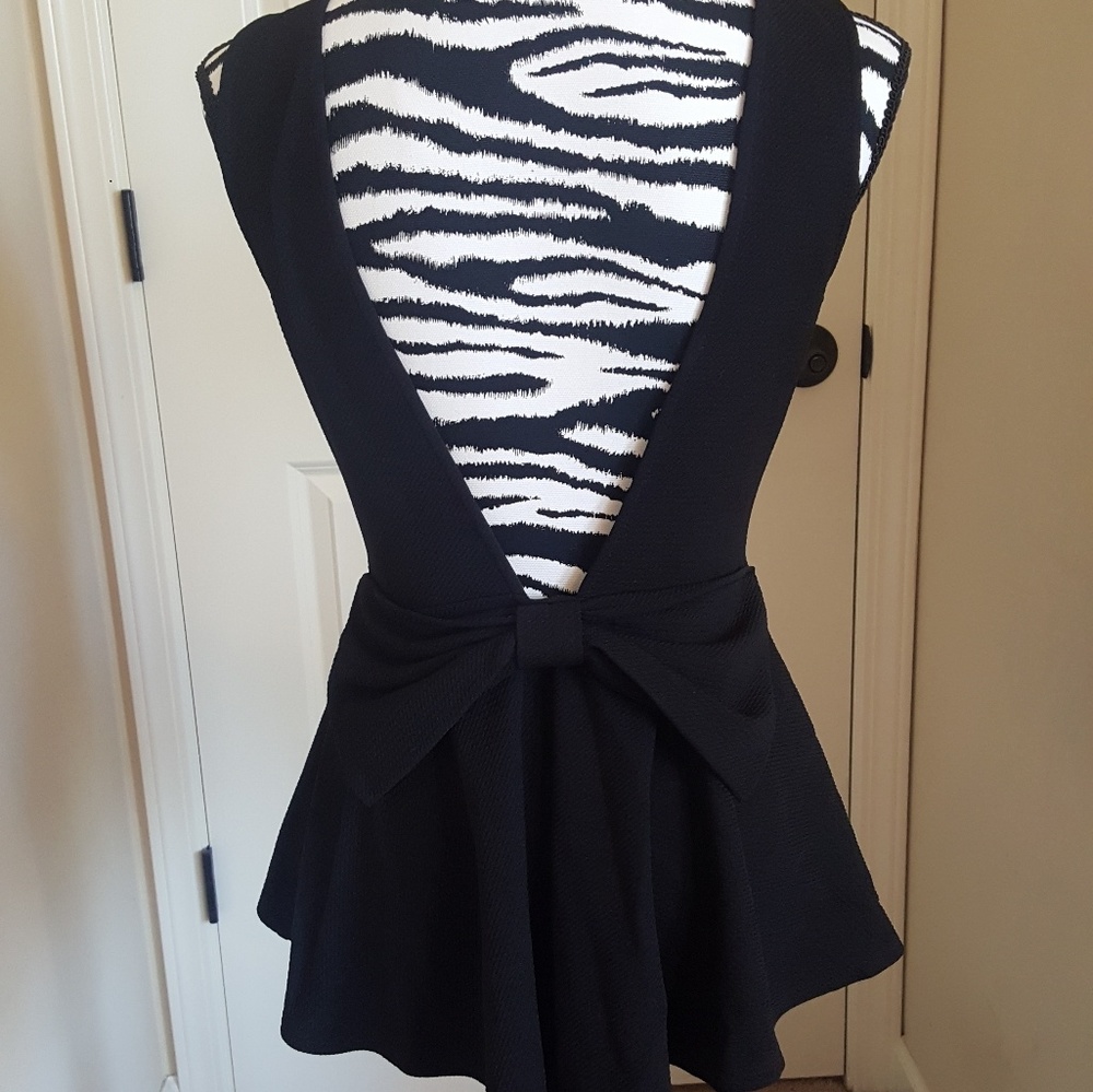 Soprano Black Sleeveless Open Back Bow Detail